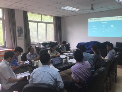 我院與軟通動(dòng)力信息技術(shù)（集團(tuán)）股份有限公司舉行“聯(lián)合共建實(shí)驗(yàn)室”合作交流會(huì)